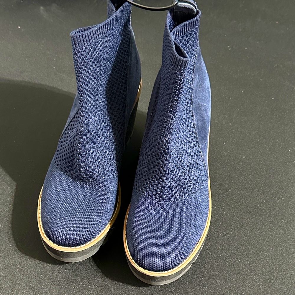 Eileen Fisher Quill Rye Bootie‎